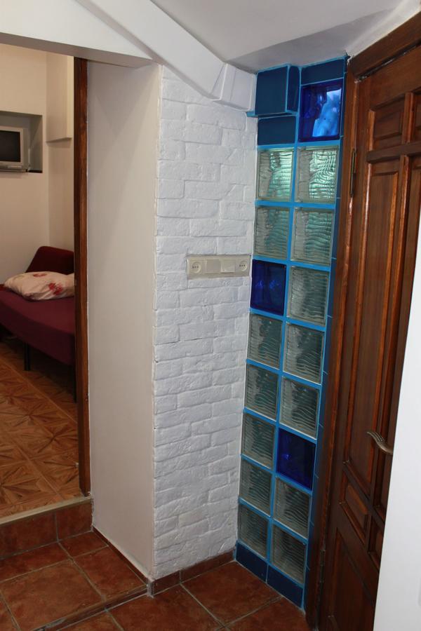 Flat Appartement Odessa Buitenkant foto