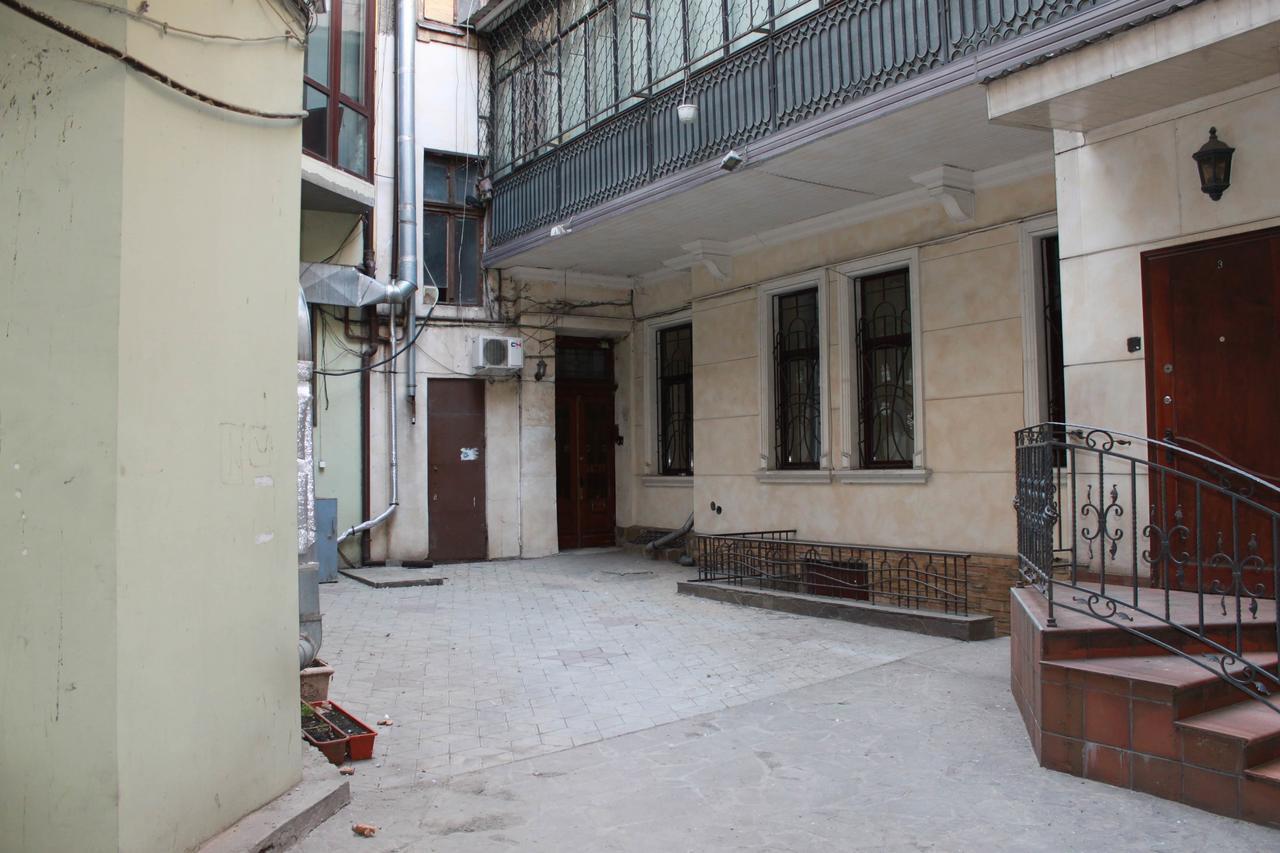 Flat Appartement Odessa Buitenkant foto